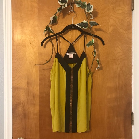 Forever 21 Tops - Forever 21 Sleeveless Yellow and Black Top Sz M
